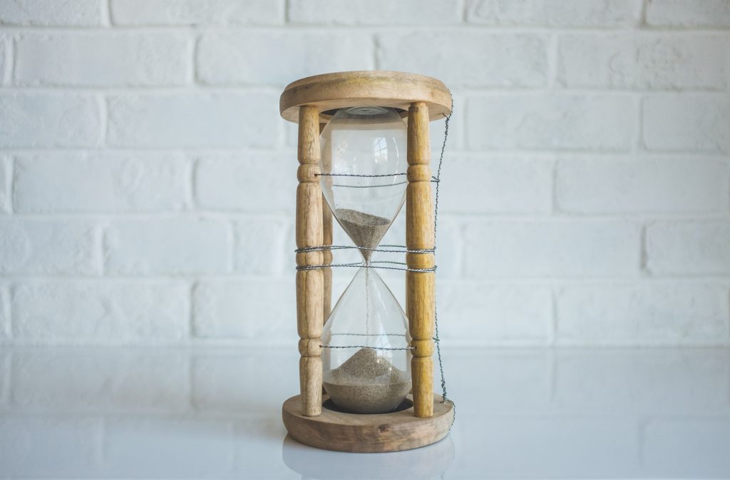 Photo by Kenny Eliason

Photo of a sand clock